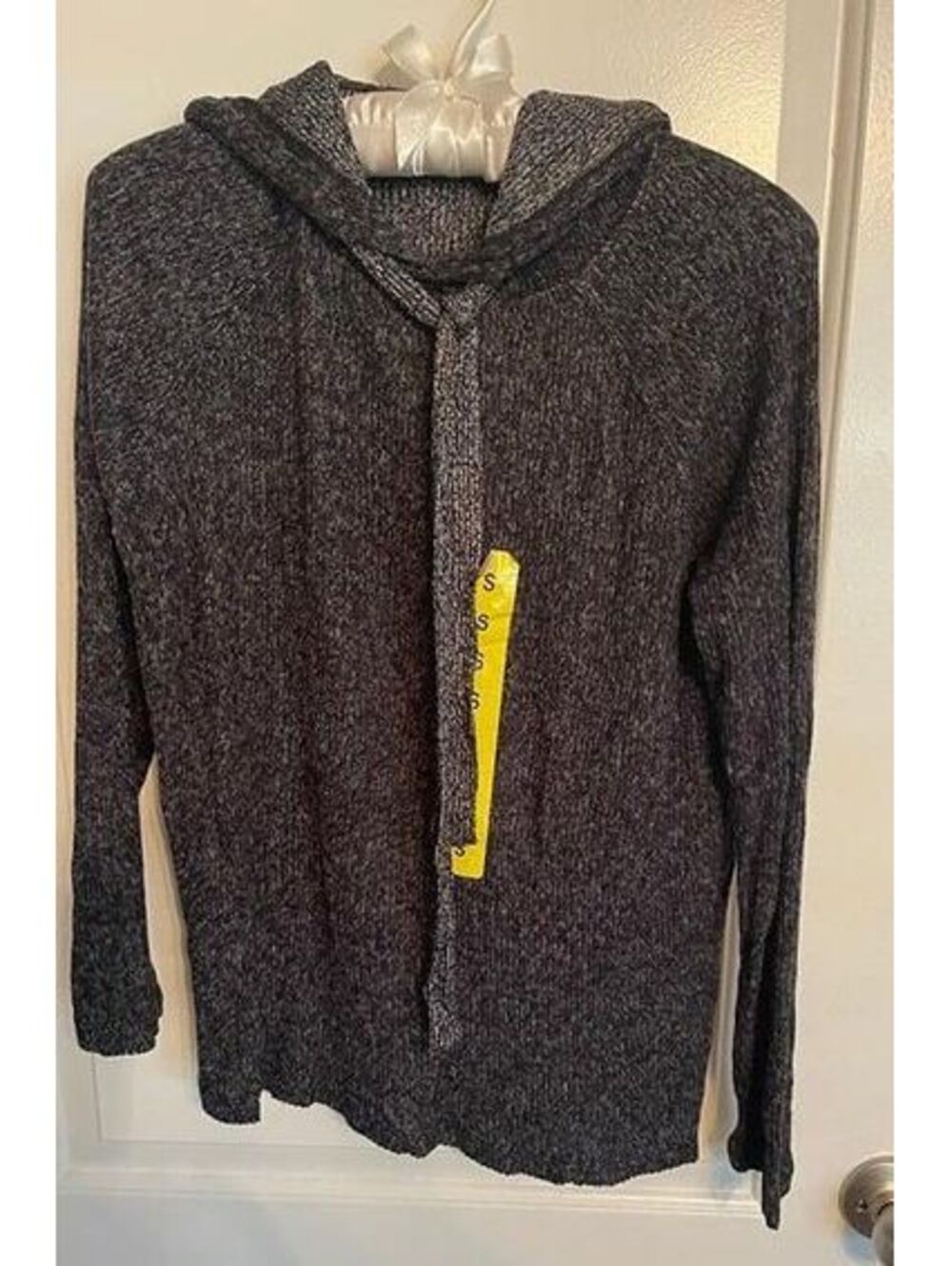 Kenneth Cole New York Women’s Hooded Sweater Long Sleeve Knit Pullover Sz Small